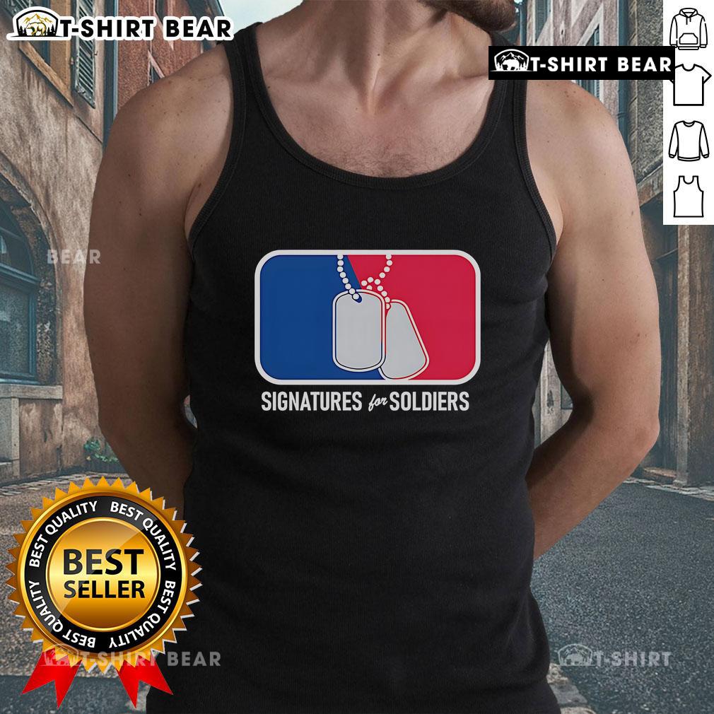 Top Signatures For Soldiers Dog Tags Tank Top Stylish tank top featuring top signatures for soldiers' dog tags, perfect for military enthusiasts and casual wear.