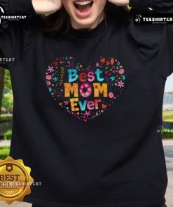 Cute colorful heart sweatshirt for the best mom ever, perfect gift for Mother's Day or casual wear.