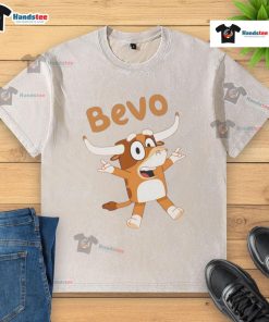 Awesome Chilli Heeler Bevo Longhorn washed t-shirt in vibrant colors, perfect for casual wear and dog lovers.