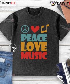 Good Peace Love Music washed t-shirt in soft cotton, featuring a vibrant graphic design perfect for casual wear.