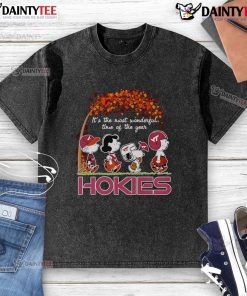 Good Peanuts Hokies washed t-shirt featuring festive design for the most wonderful time of the year.