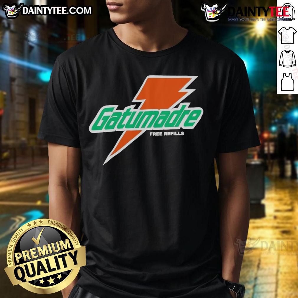 Good Will Kelly Wearing Orange Peel Gatorade Free Refills Logo T Shirt Alt Text: Good Will Kelly in an orange Peel Gatorade Free Refills logo t-shirt, showcasing a vibrant and trendy design.