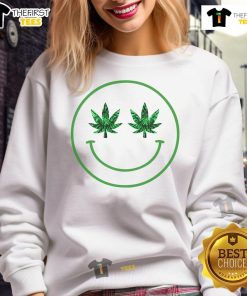 Happy smile cannabis sweatshirt featuring vibrant print and cozy design, perfect for cannabis enthusiasts.