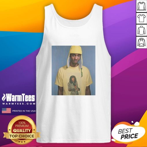 Alt Text: Hot Dave Chappelle wearing a Rick James tank top, showcasing a vibrant design from the iconic comedy sketch.