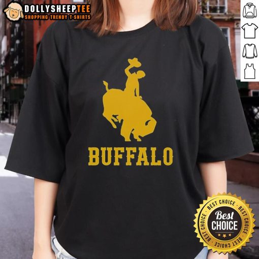 Hot Wyoming Buffalo Ladies Tee featuring a stylish buffalo graphic, perfect for casual wear and showcasing Western pride.