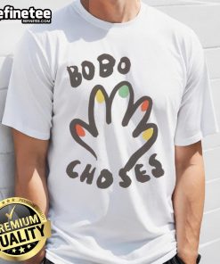 Nice Bobo Choses Bhigh Five T-Shirt featuring colorful graphics for kids, perfect for stylish and playful outfits.