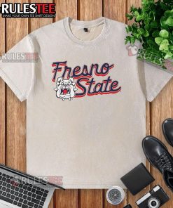 Comfortable washed t-shirt featuring the Fresno State Bulldog logo, perfect for fans and casual wear.