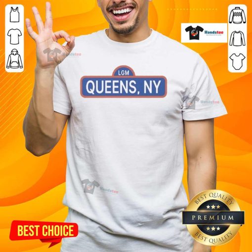 Alt Text: Stylish New York Mets LGM Queens NY T-shirt featuring team colors and logo, perfect for fans and casual wear.