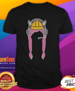 Nice Nku Esports Braids and Helmet T-Shirt featuring a stylish design for gamers and esports enthusiasts.