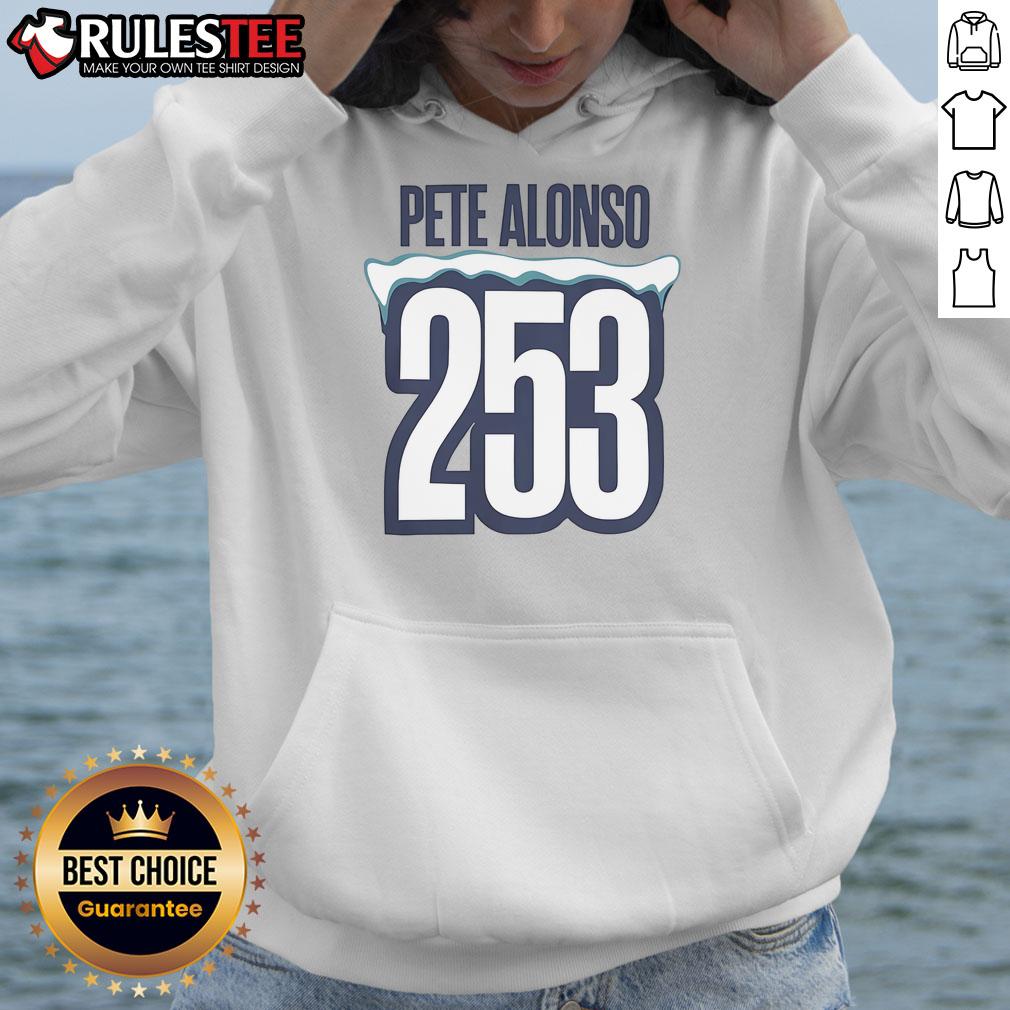 Nice Pete Alonso 253 Home Run New York Mets Hoodie Pete Alonso sporting a New York Mets hoodie after hitting his 253rd home run, showcasing team pride and athletic achievement.