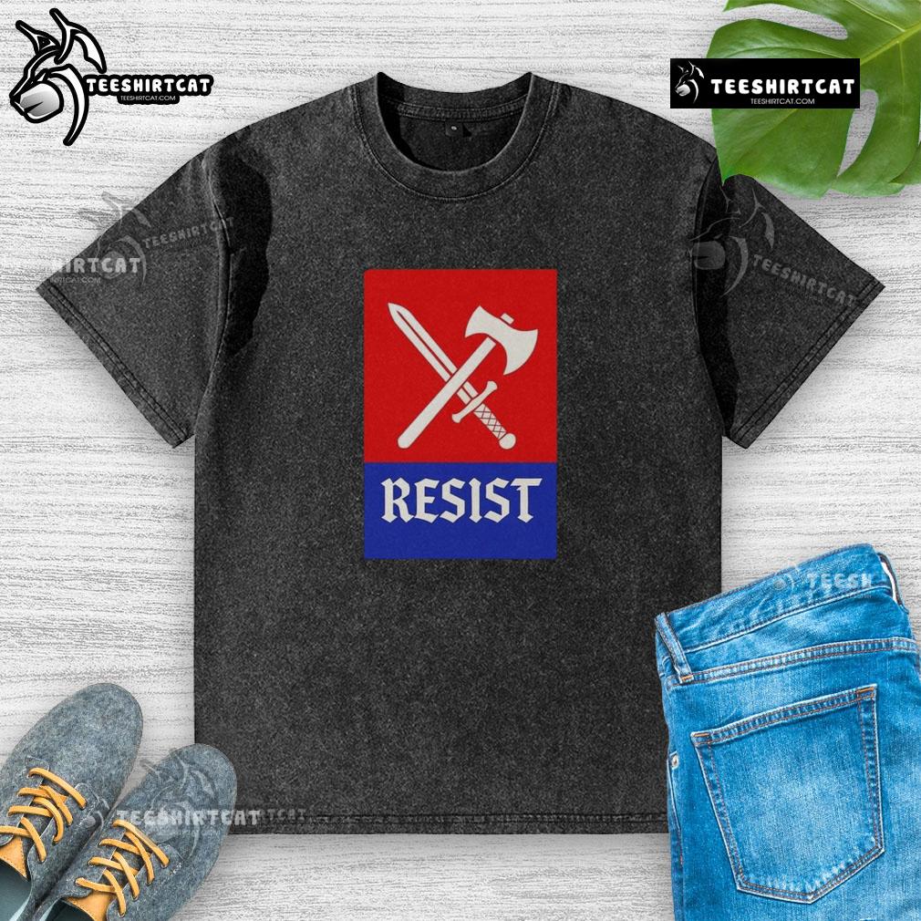 Nice Resist Mayah Sommers Young Queen Of Scots Washed T Shirt Young Queen of Scots washed t-shirt featuring Mayah Sommers in a stylish design, perfect for casual fashion lovers.