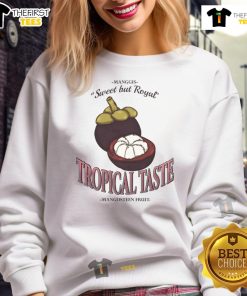Vintage sweatshirt featuring a vibrant mangosteen design, perfect for tropical taste lovers and stylish casual wear.