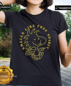 Nice Woodstock Smells Like Free Spirit Ladies Tee featuring a vibrant design for a bohemian-inspired look.
