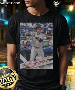 Official 2017 Topps Baseball Update Aaron Judge Yankees T-Shirt featuring graphics of the MLB star and team logo.
