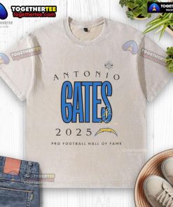 Official Antonio Gates Los Angeles Chargers Pro Football Hall of Fame 2025 signature washed t-shirt, stylish and comfortable.