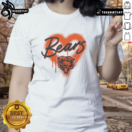Official Chicago Bears Football Spray Heart Ladies Tee in navy with stylish heart design, perfect for fans and casual wear.