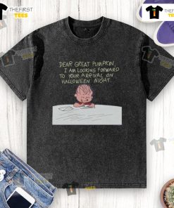 Official It's The Great Pumpkin Charlie Brown t-shirt featuring a charming 'Dear Great Pumpkin' design for Halloween.