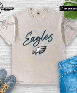 Official Philadelphia Eagles Football Spray Heart Washed T-Shirt showcasing team spirit in a stylish, comfortable design.