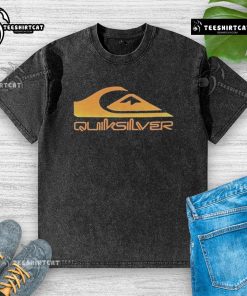 Alt Text: Official Quiksilver Boys 2 to 7 Omni Wave Washed T-Shirt in vibrant colors, perfect for summer adventures.