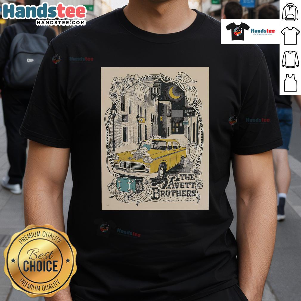 Official Tour 2025 The Avet Brother Thompson'S Point In Portland Poster T Shirt Alt Text: Official Tour 2025 The Avett Brothers Thompson's Point Portland poster design on a stylish T-shirt.