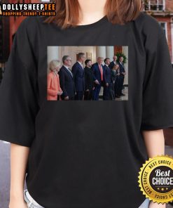 Original Trump, Zelenskyy, and European leaders meeting at a summit, featured on a stylish ladies' tee.