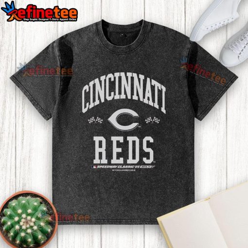 Premium Cincinnati Reds 2025 MLB Speedway Classic Flag Arch Washed T-Shirt featuring vibrant team colors and logo design.