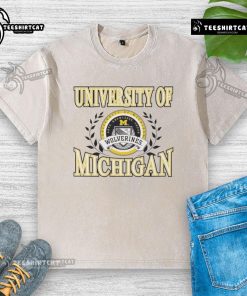 Alt Text: Premium University of Michigan Wolverines Laurels Logo washed t-shirt featuring a classic design and vibrant colors.
