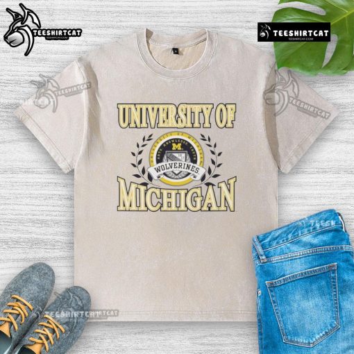 Alt Text: Premium University of Michigan Wolverines Laurels Logo washed t-shirt featuring a classic design and vibrant colors.