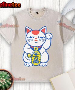 Pretty Lucky Neko washed t-shirt featuring a cute cat design in vibrant colors, perfect for casual wear.