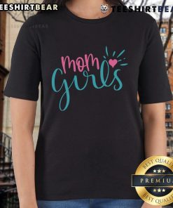 Stylish ladies tee featuring a pretty mom design, perfect for celebrating motherhood in fashion.