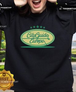 Top City Guide Europe sweatshirt featuring Garda bottle design, perfect for travelers and urban explorers.