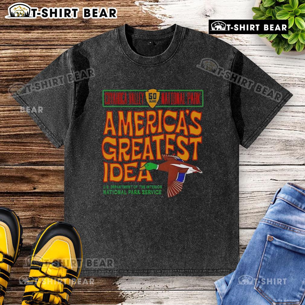 Top Cuyahoga Valley National Park America's Greatest Idea Mallard Washed T-Shirt Top Cuyahoga Valley National Park T-shirt featuring a Mallard design, perfect for nature lovers and park enthusiasts.