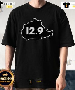 Stylish Top Distance Runner T-Shirt featuring a motivational running graphic, perfect for athletes and fitness enthusiasts.