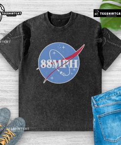 Top NASA 88MPH washed t-shirt featuring a vintage design, perfect for space enthusiasts and casual wear lovers.