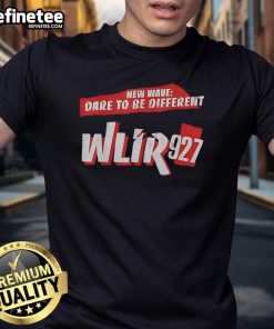 Vintage 80s 90s T-shirt featuring 'Top New Wave Dare To Be Different WLIR 927' radio design, perfect for retro fashion fans.