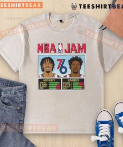 Alt Text: Top Philadelphia 76ers NBA Jam Maxey and Embiid washed t-shirt, featuring vibrant graphics of star players.