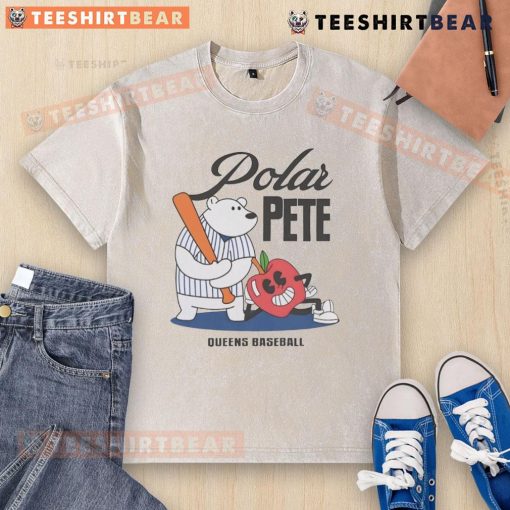 Top Polar Pete Alonso Queen Baseball washed t-shirt featuring a stylish design for fans of the MLB star.