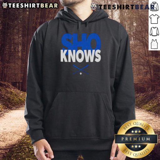 Top Shohei Ohtani hoodie featuring Sho Knows design, perfect for Los Angeles Dodgers fans and style enthusiasts.