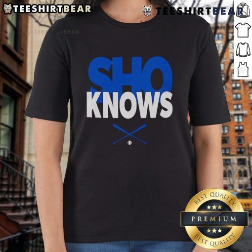 Top Shohei Ohtani design on a stylish ladies tee, perfect for Los Angeles Dodgers fans and baseball enthusiasts.