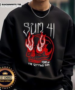 Top-Sum-41 tour sweatshirt featuring a unique skull design, perfect for fans of the band and stylish casual wear.