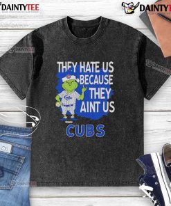 Awesome Chicago Cubs Grinch Christmas T-shirt featuring 'They Hate Us Ain't Us' design for festive Cubs fans.