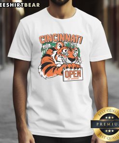 Awesome Cincinnati Open In Orange 2025 T-Shirt featuring vibrant design and comfortable fit for tennis fans.