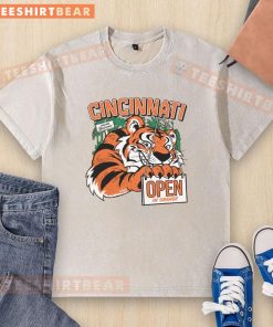 Awesome Cincinnati Open in Orange 2025 washed t-shirt showcasing a vibrant design for tennis fans and event enthusiasts.