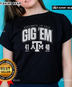 Texas A&M Aggies vs Notre Dame Fighting Irish 2025 score 41-40 on a ladies tee, celebrating an epic college football matchup.