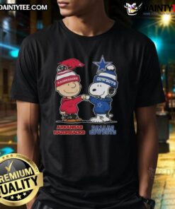 Awesome Snoopy and Charlie Brown Arkansas Razorbacks x Dallas Cowboys t-shirt featuring vibrant graphics.