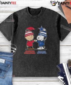 Awesome Snoopy and Charlie Brown Arkansas Razorbacks X Dallas Cowboys washed t-shirt in vibrant colors.