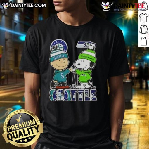 Alt Text: Awesome Snoopy X Charlie Brown Seattle Sports Mariners X Seahawks Skyline T-Shirt featuring iconic characters and city skyline.