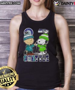 Awesome Snoopy & Charlie Brown tank top featuring Seattle Mariners & Seahawks skyline design.