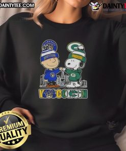 Awesome Snoopy x Charlie Brown Milwaukee Brewers and Green Bay Packers skyline sweatshirt design.