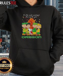 Awesome Peanuts character Oregon Ducks hoodie for the holiday season, featuring festive design and cozy fit.